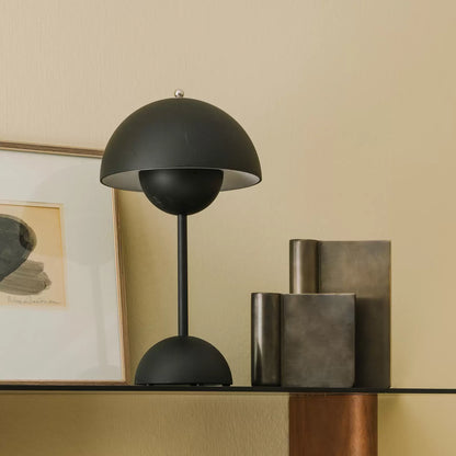 Flowerpot Table Lamp