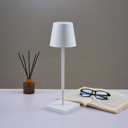 Dimmable Table Lamp