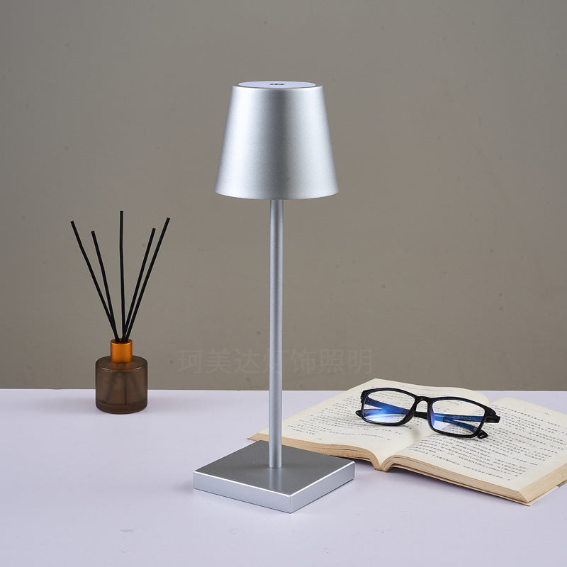 Dimmable Table Lamp