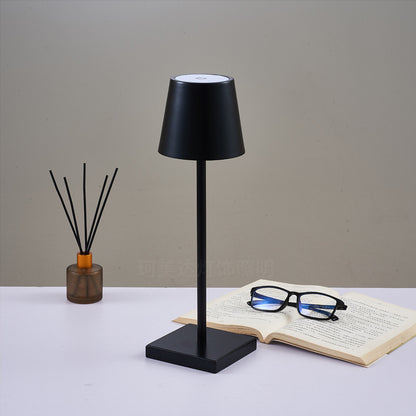 Dimmable Table Lamp