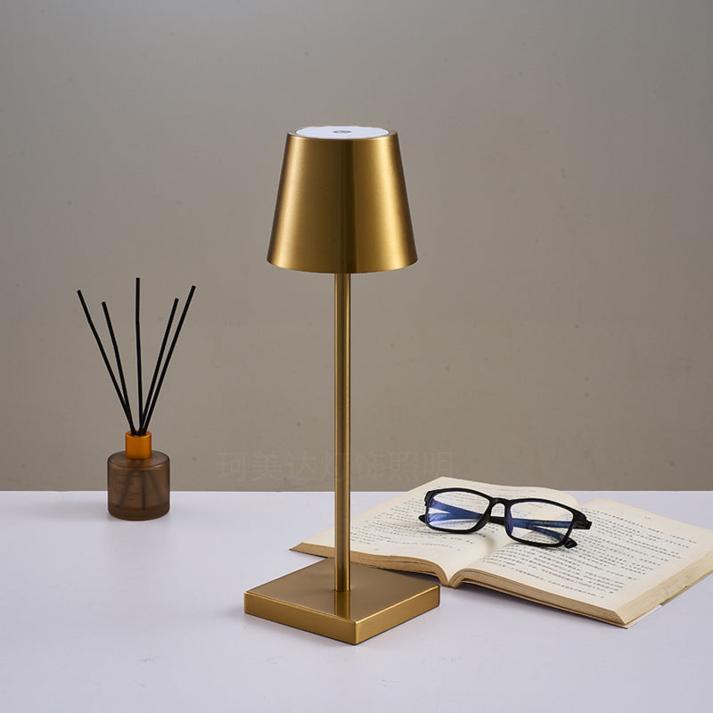 Dimmable Table Lamp