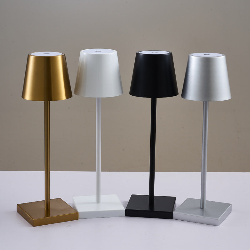 Dimmable Table Lamp