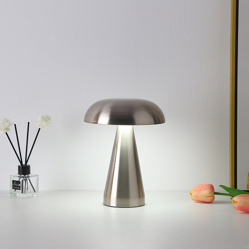 Metal Portable Table Lamp