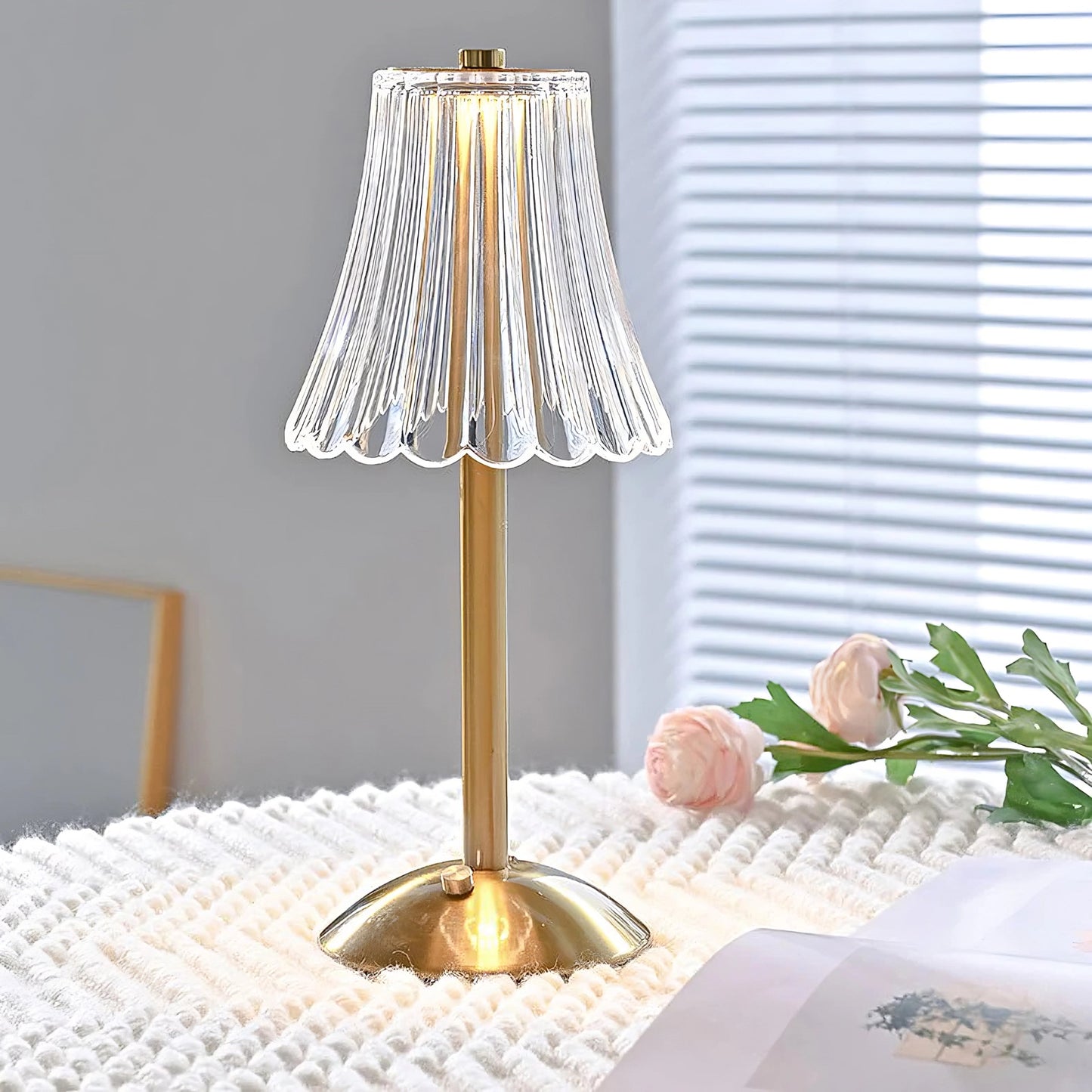 Elegant Rechargeable Table Lamp