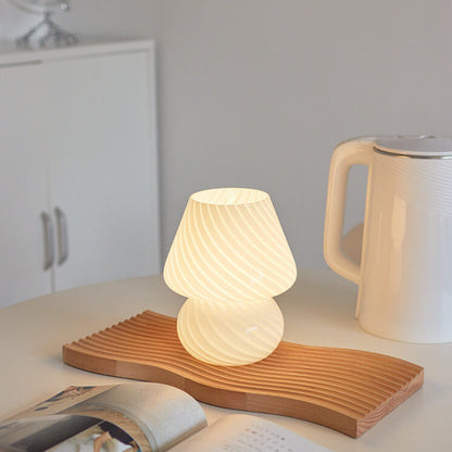 Retro Mushroom Table Lamp