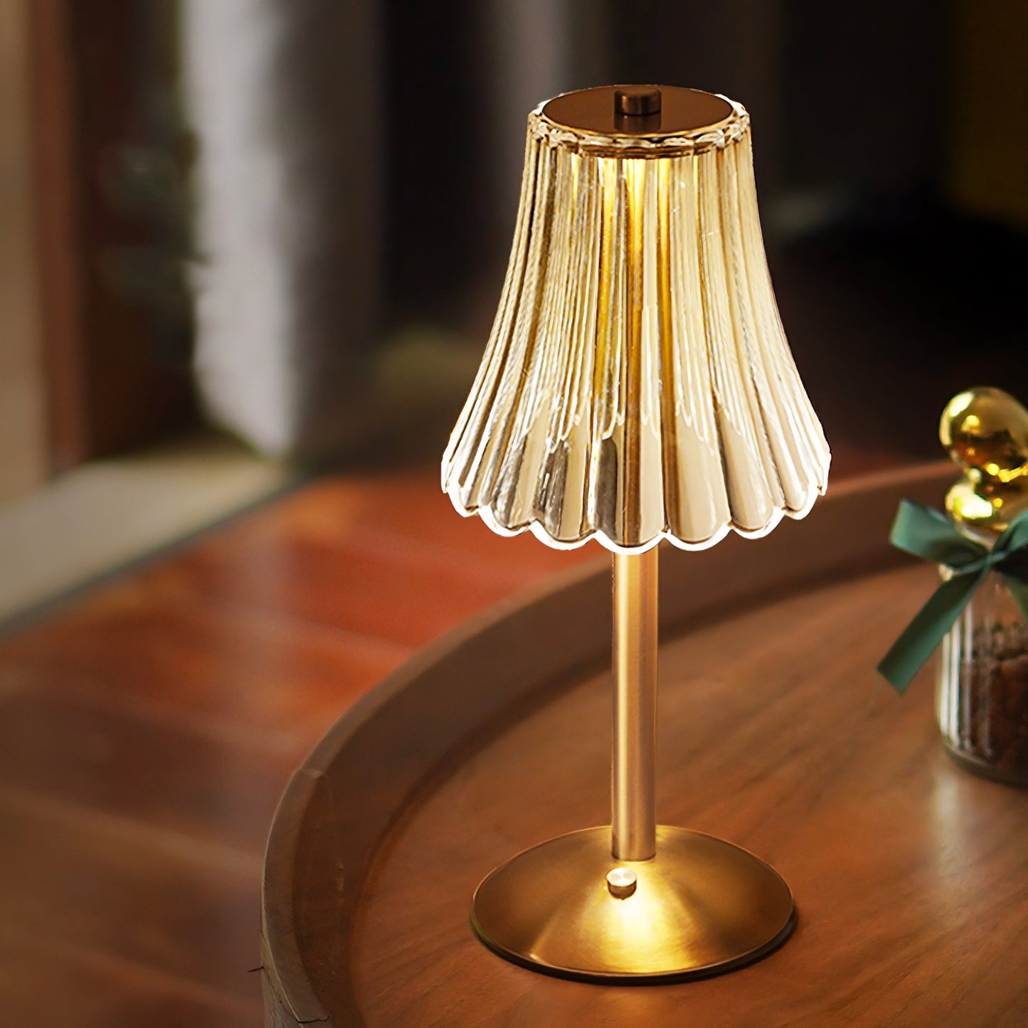 Elegant Rechargeable Table Lamp