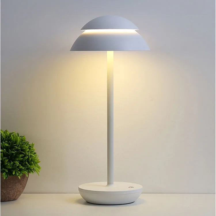 Nordic Design Elegant Table Lamp