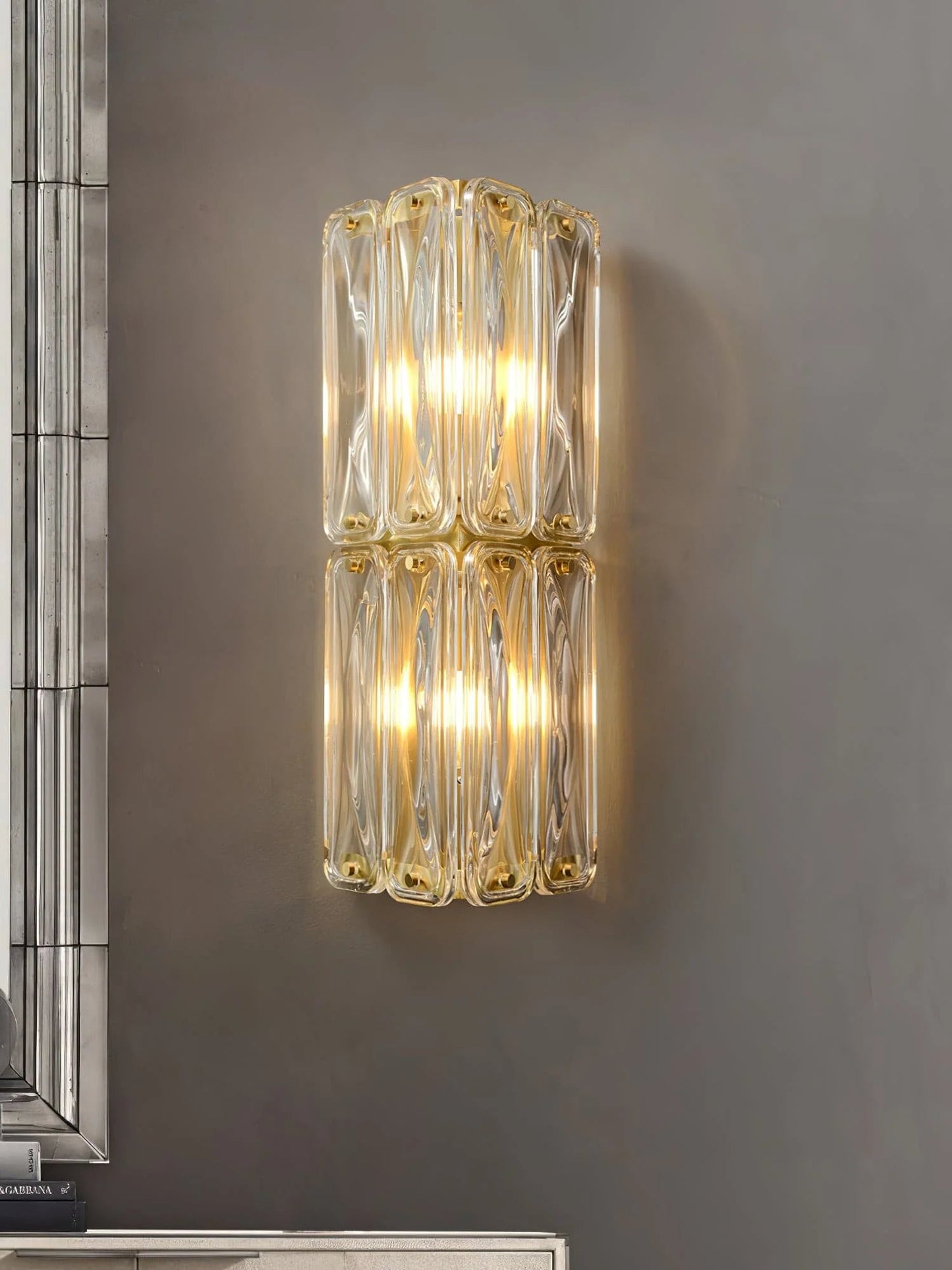 Radiant Crystal Wall Lamp