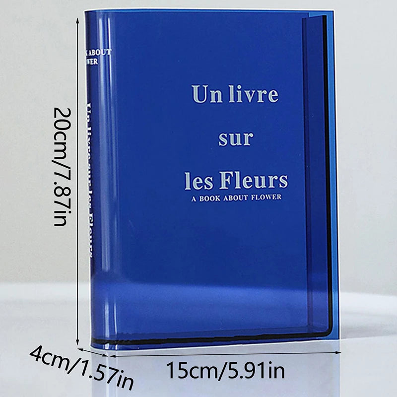 Vase à fleurs de livre