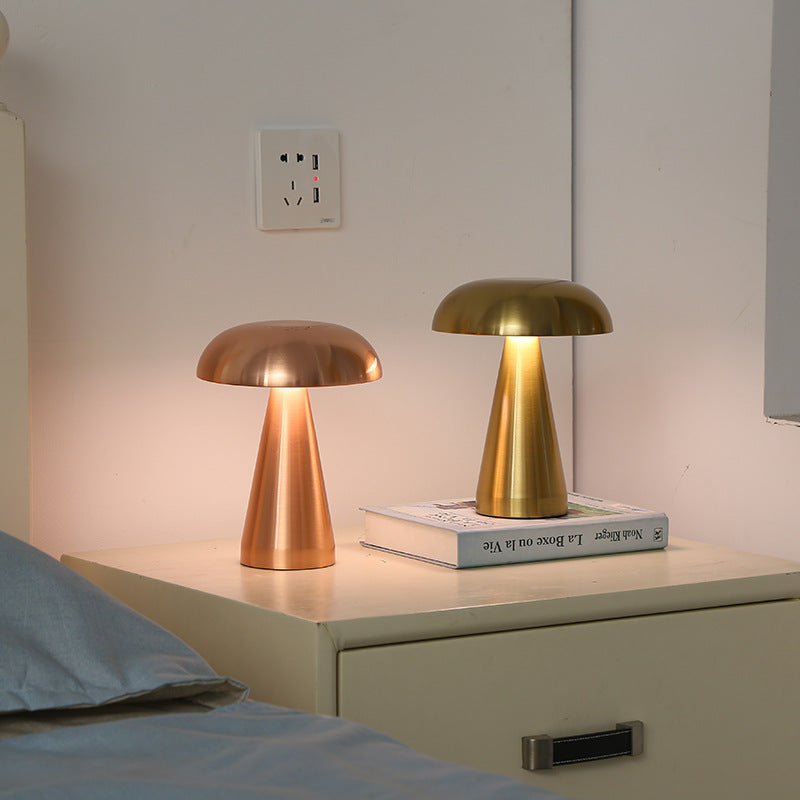 Metal Portable Table Lamp