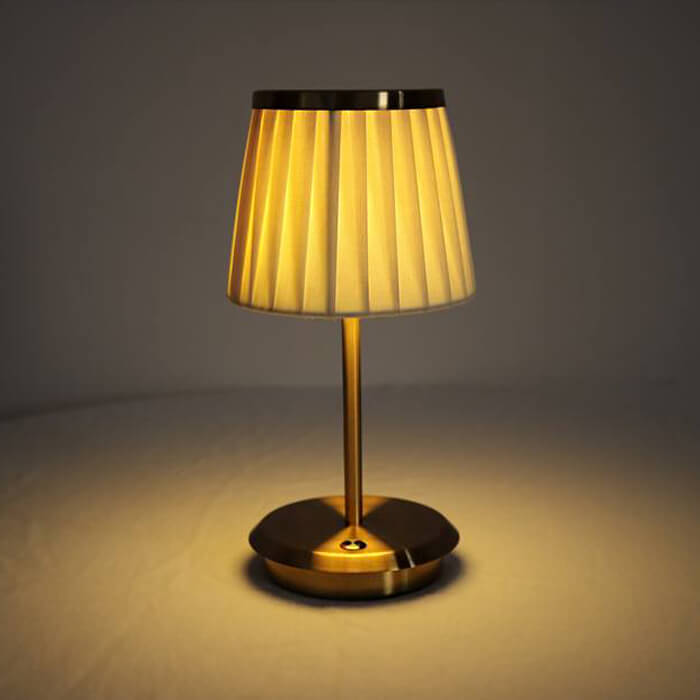 Elegante kabellose Tischlampe