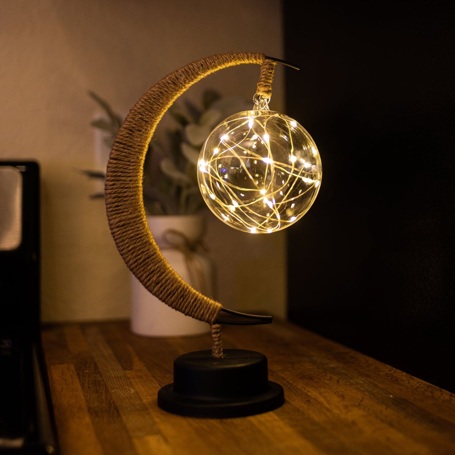 Lampe de table design Moon