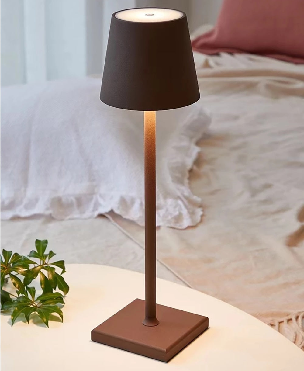 Dimmable Table Lamp